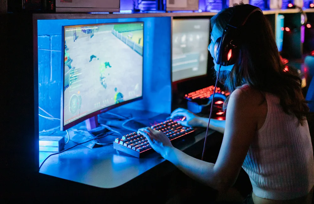 5 เทคนิคเลือกซื้อจอคอมเล่นเกม ตอบโจทย์ทั้งการทำงานและเล่นเกม