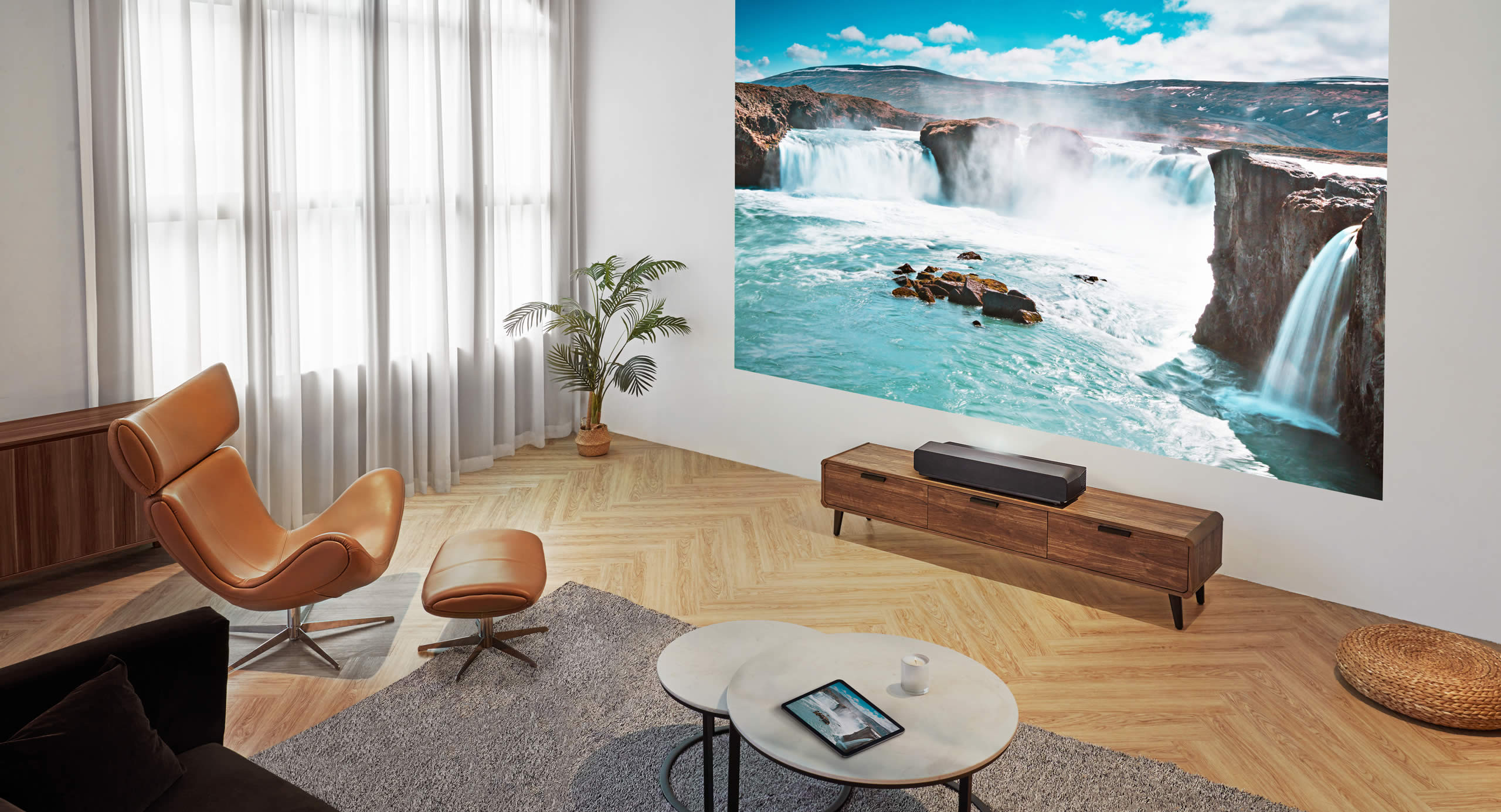 REiIAGiNE YOUR SPACE